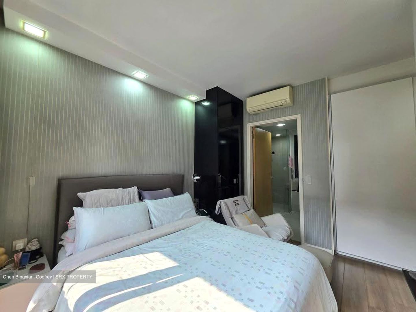 The Lakefront Residences (D22), Condominium #617010941
